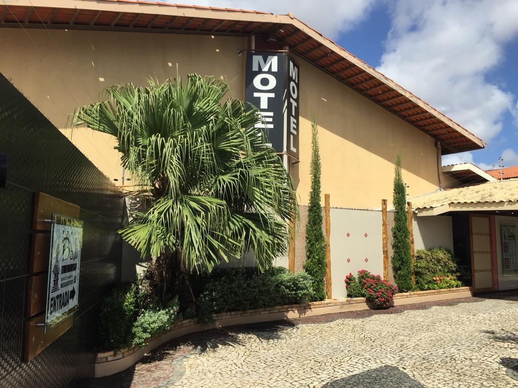 Bali Motel (Adults Only) Fortaleza  Bagian luar foto